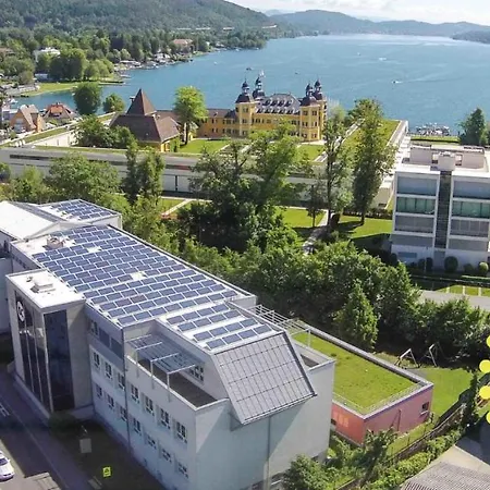 Velden - Angelika Berginz